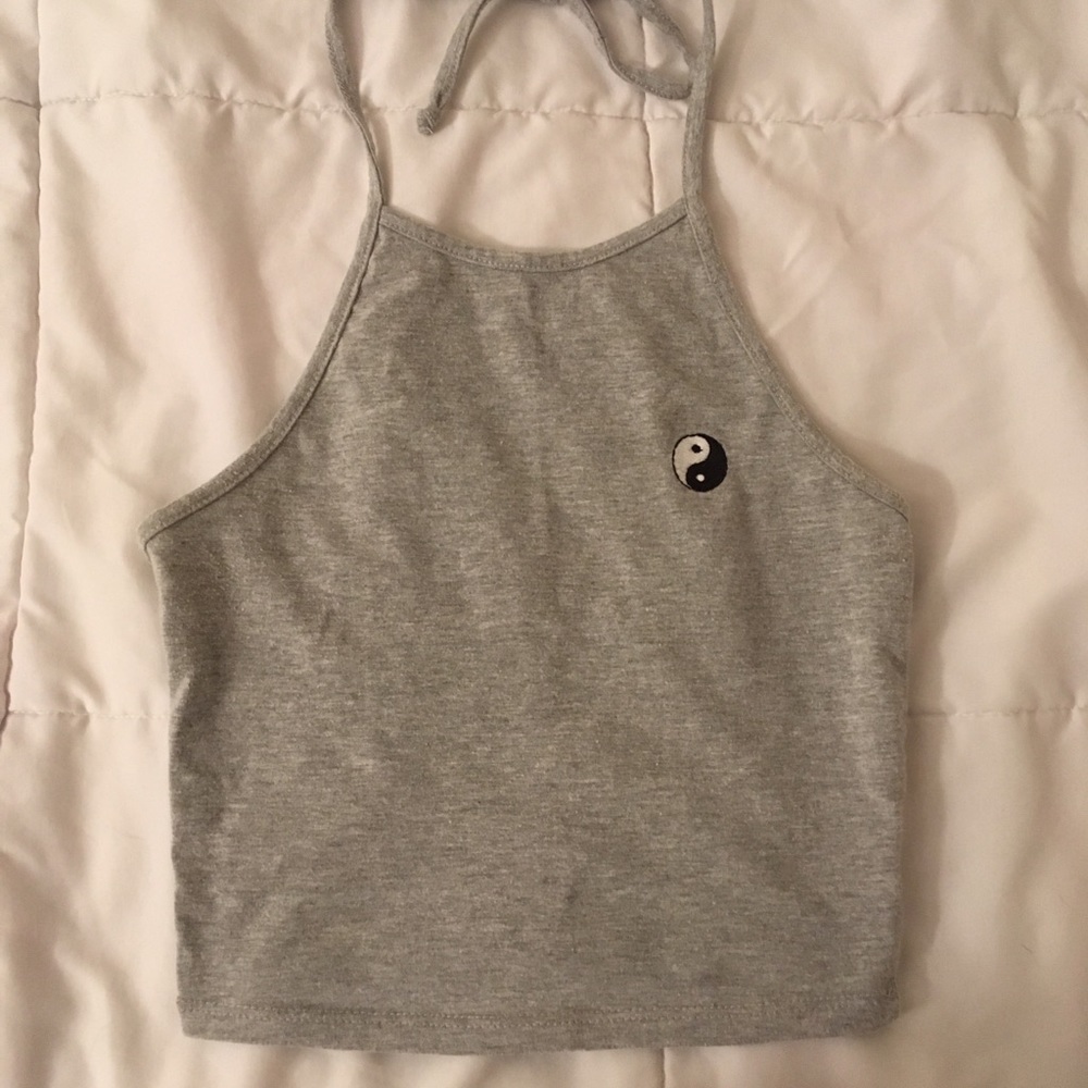gray halter crop top